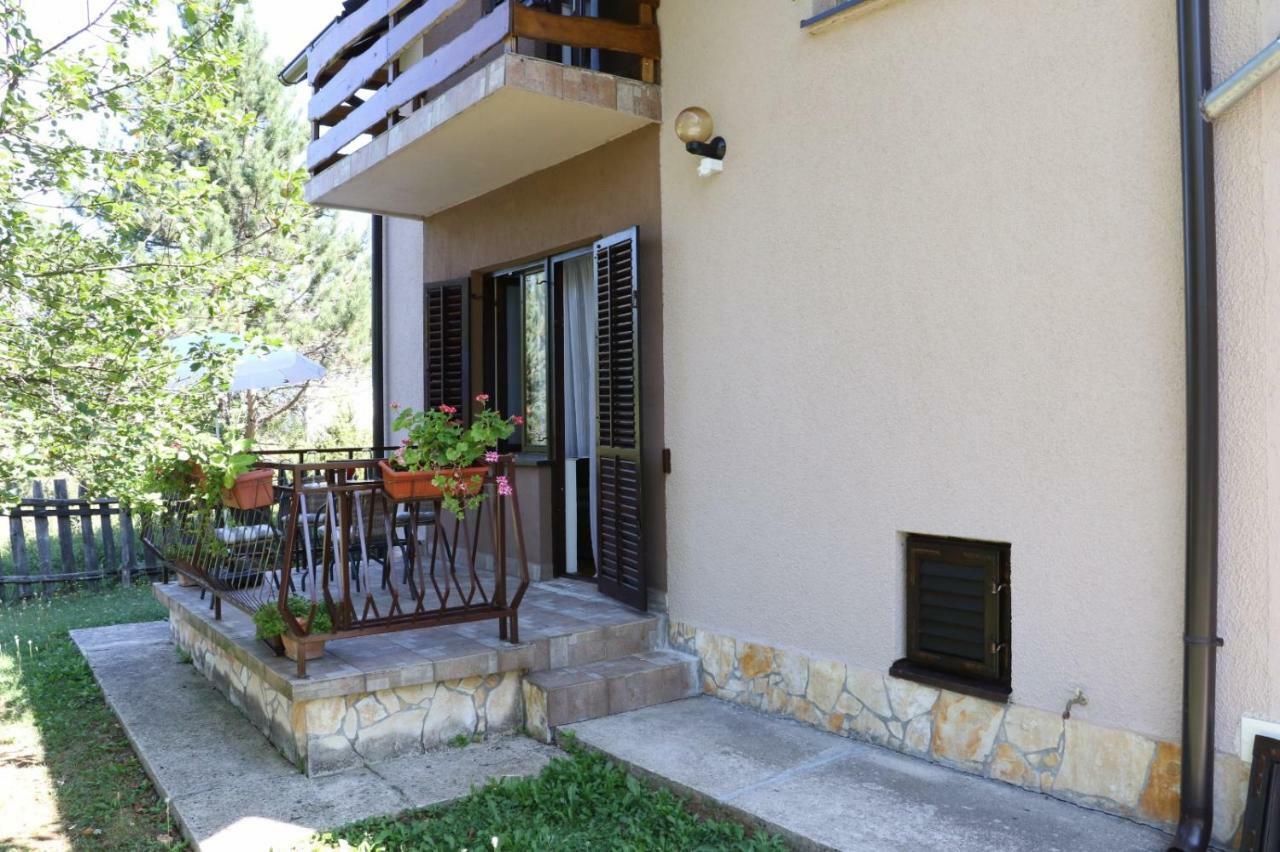 Holiday Home "Iris" Near Plitvice Lakes Rudanovac Extérieur photo