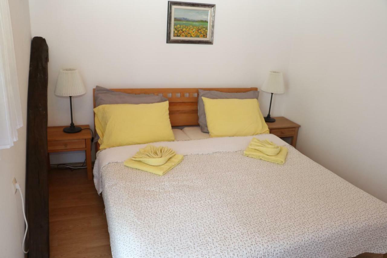 Holiday Home "Iris" Near Plitvice Lakes Rudanovac Extérieur photo